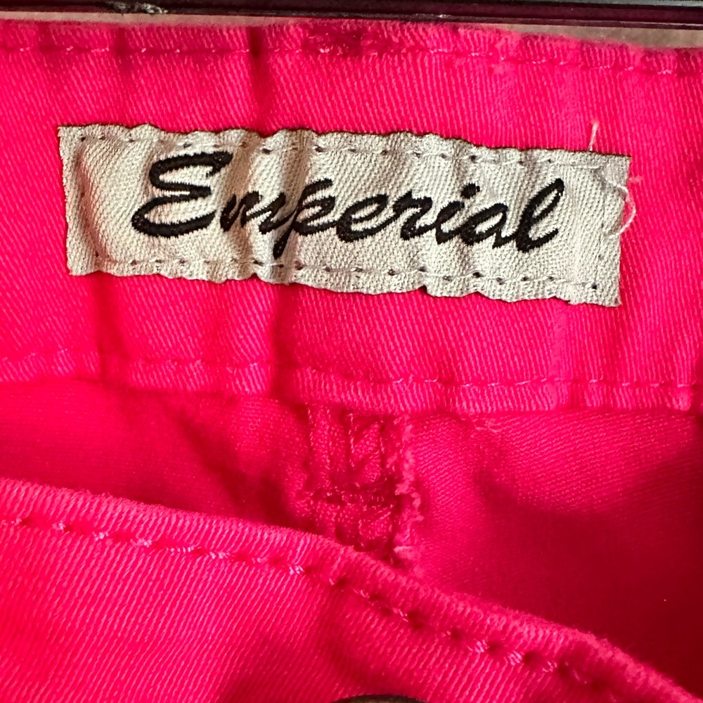 Pink Capris - Picture 3 of 4